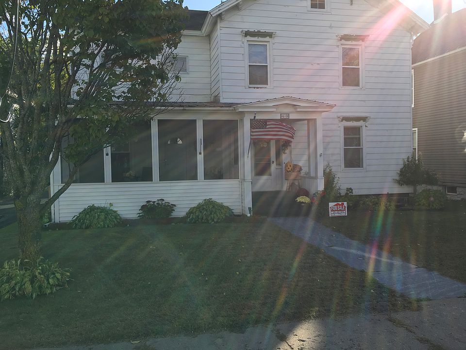 1st image of 43 John St