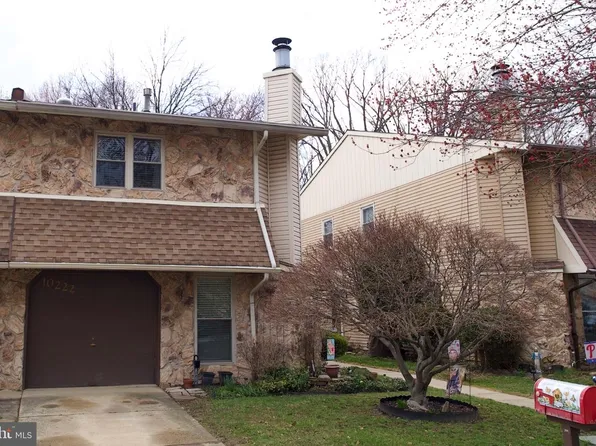10222 Murty Ln, Philadelphia, PA 19116
