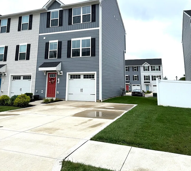 114 Slate Ridge Dr