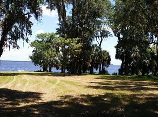 441 River Rd, Orange Park, FL 32073