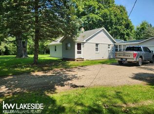5564 Fargo Rd, Kenockee, MI 48006