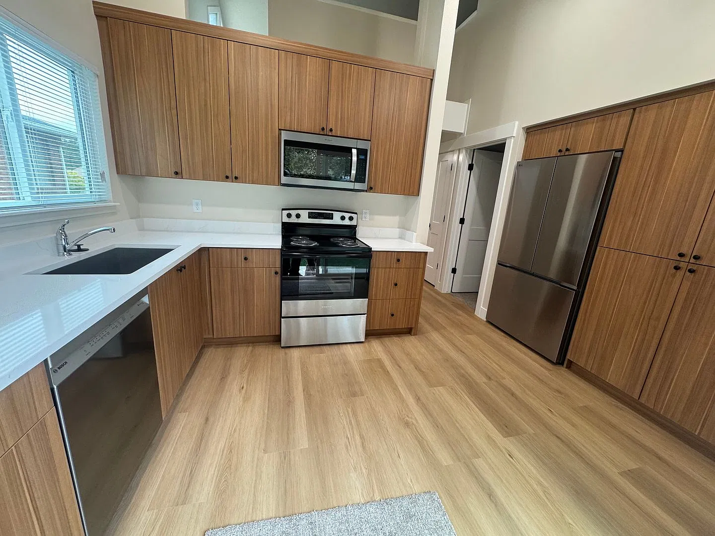 Beautiful Cottonwood Heights Duplex! — Photo 3