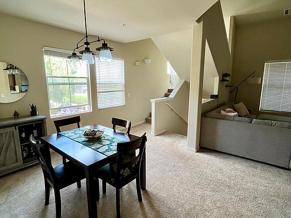 4th image of 5350 Dunlay Dr Unit 1213
