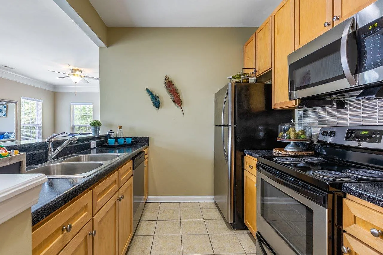 Worthington Apartments and Townhomes — Photo 1