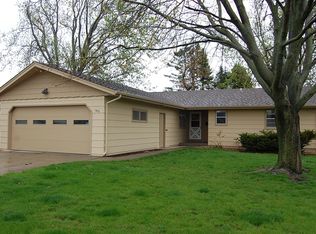 1410 Elmwood Ave, Worthington, MN 56187