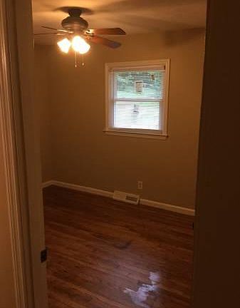 4th image of 3512 Lansdowne Dr