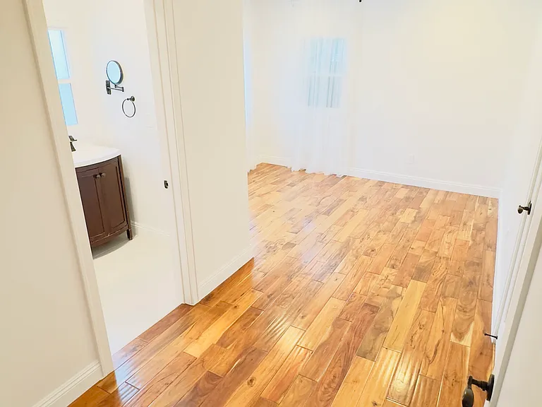 3240 Descanso Dr #1/2 — Photo 11