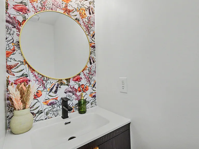 9819 Aventide Ln — Photo 3