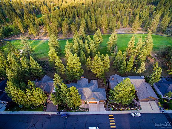 3rd image of 60900 Grand Targhee Dr