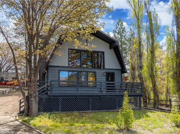 725 Temple Ln, Big Bear Lake, CA 92315