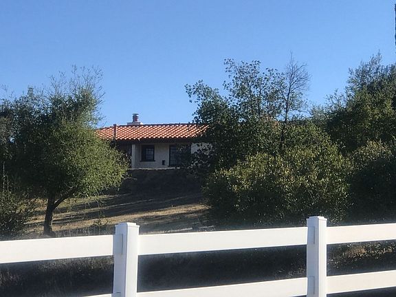3rd image of 38400 Via Vista Grande