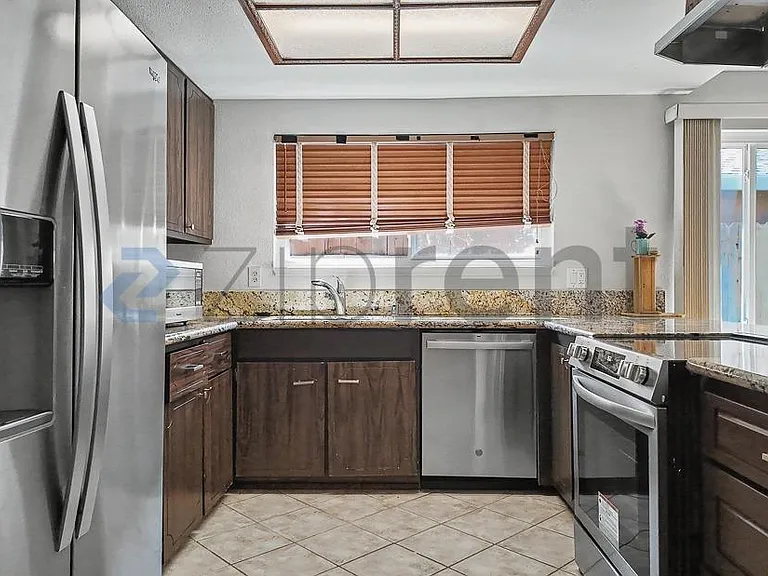 9517 Helio Dr #9517 — Photo 11