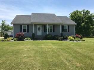 2202 Cave Hollow Rd, Lafayette, TN 37083