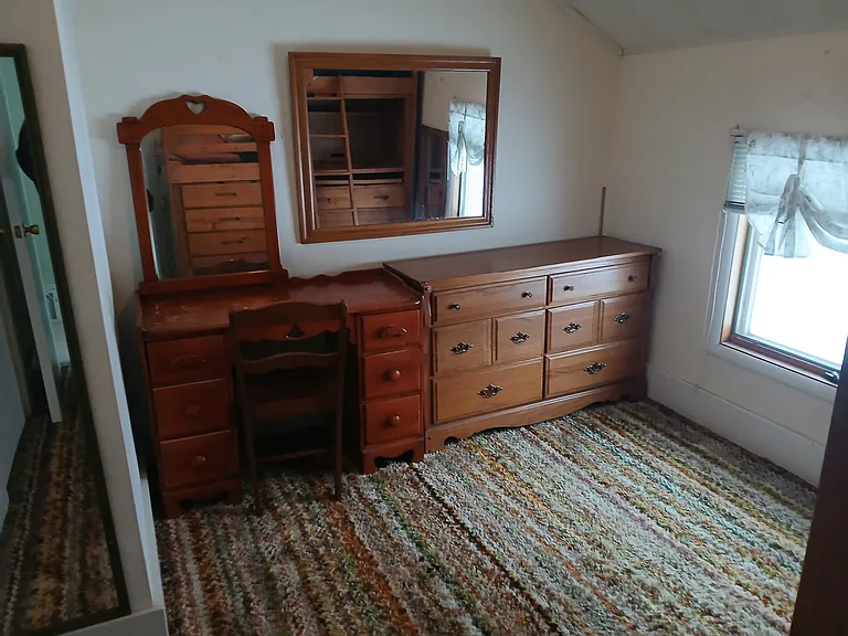 321 W McMillan Ave — Photo 8