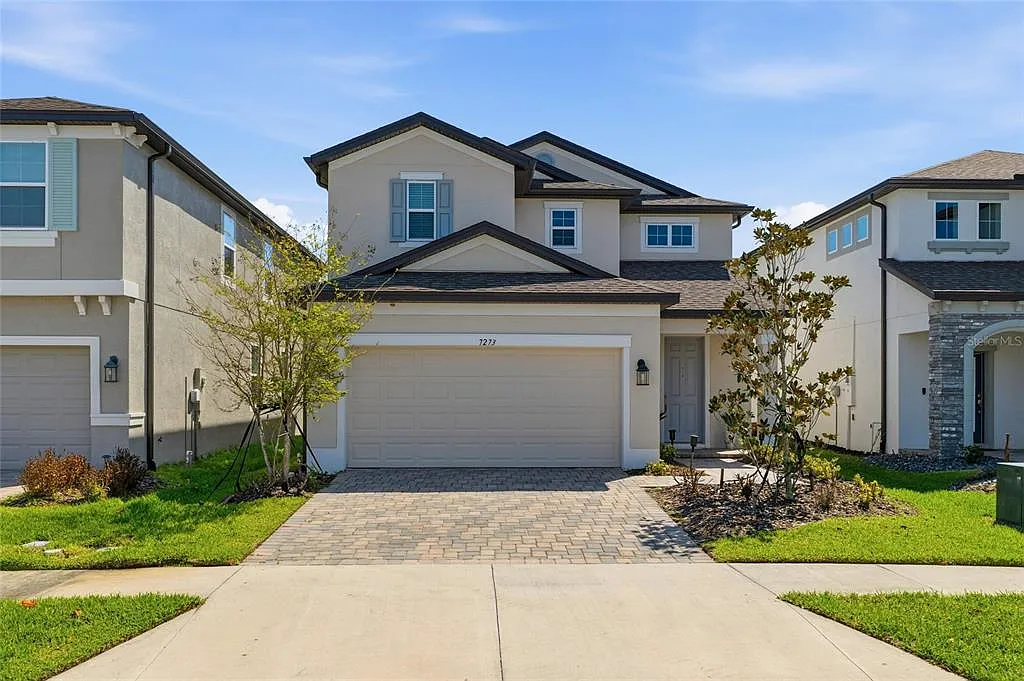3 bed, 3.5 bath, 2143 sqft, $3,400 — Photo 1