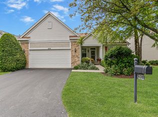 608 Bridgeman Ln, Romeoville, IL 60446