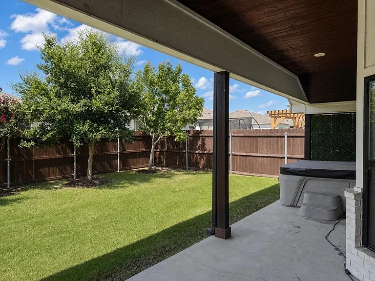 7119 Rosado Dr — Photo 26