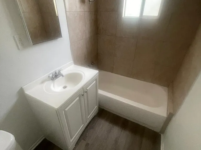 1237 Massachusetts Ave #1237 — Photo 6