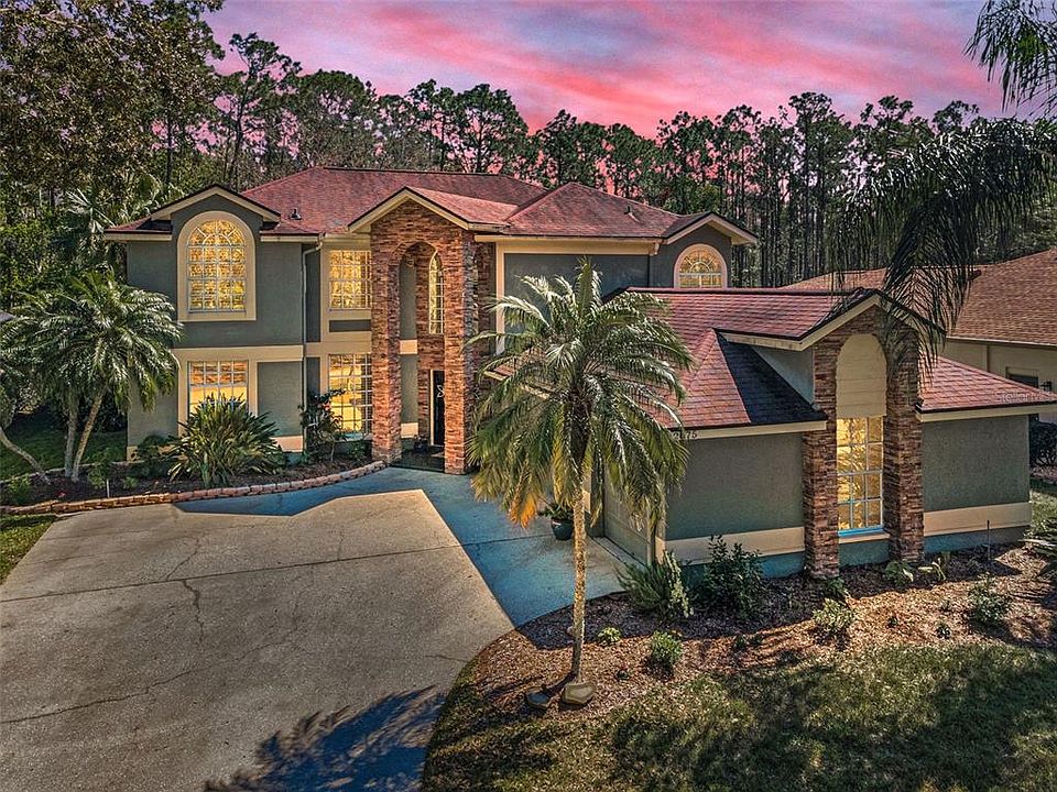 1st image of 2075 Warwick Dr