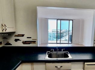 13499 Biscayne Blvd APT 1103, North Miami, FL 33181