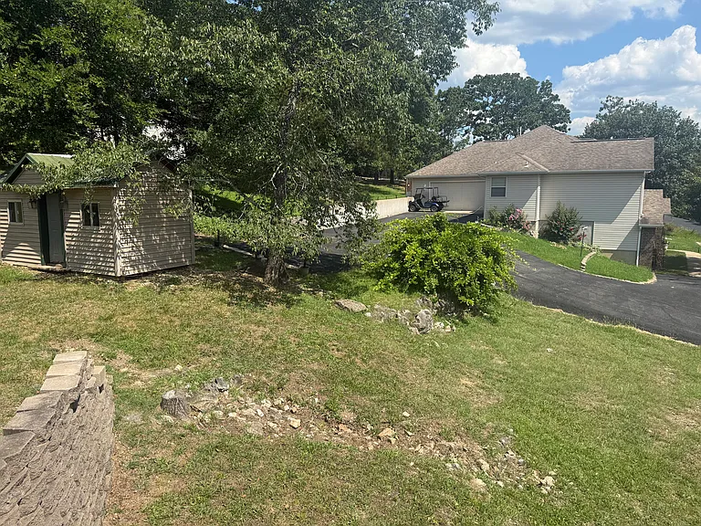 19 Oak Creek Cir — Photo 62