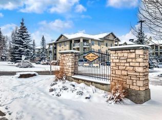 2518 W Fish Creek Blvd SW #2117, Calgary, AB T2Y4T6