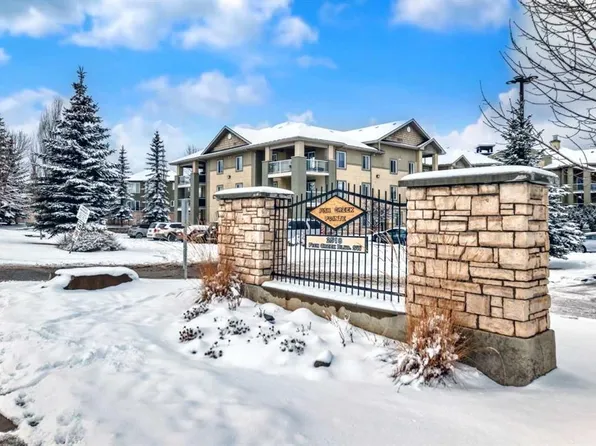 2518 W Fish Creek Blvd SW #2117, Calgary, AB T2Y 4T6