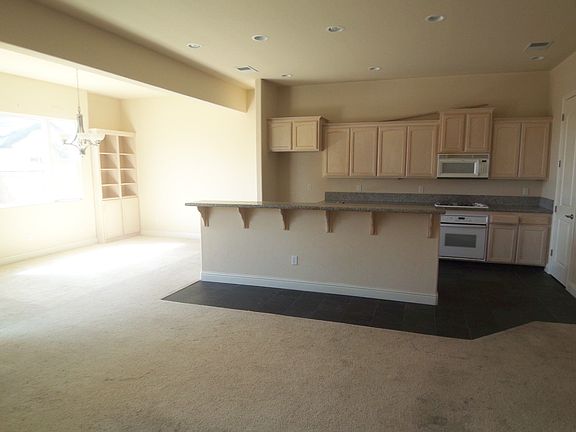 5th image of 2759 Geary Ave