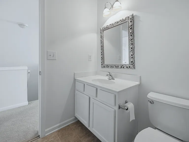 205 Azteca Dr — Photo 33