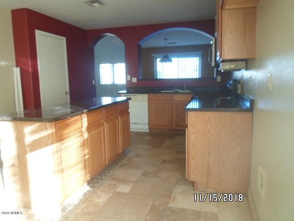 5th image of 7036 W Rose Ln