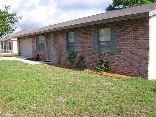 1st image of 2664 Sweet Springs St