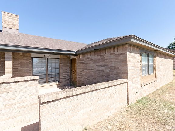 2nd image of 3126 Sunset Dr