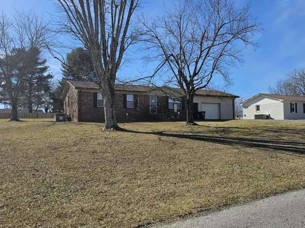 545 Cooper St, Smithville, TN 37166