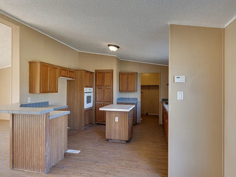 143 Summit Ridge Ln — Photo 22