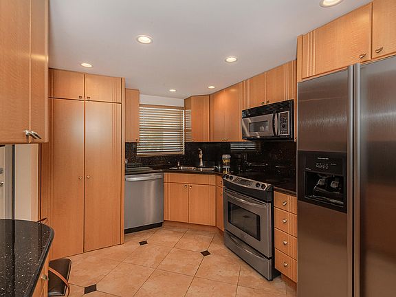 5th image of 511 Bayshore Drive #707