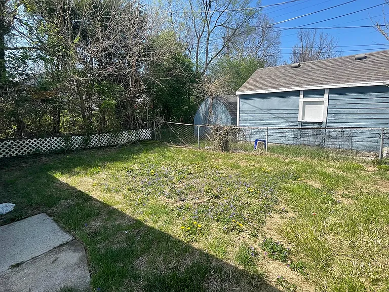 515 Alexander Dr — Photo 12