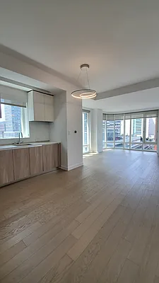 Rented by Voro New York | media 8