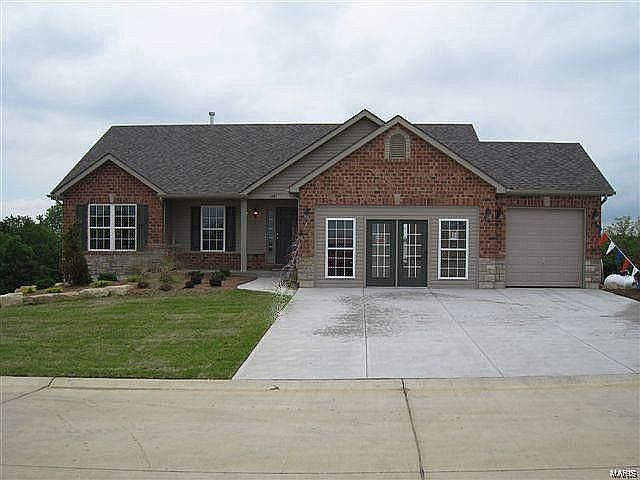 1st image of 210 Welsford Ct