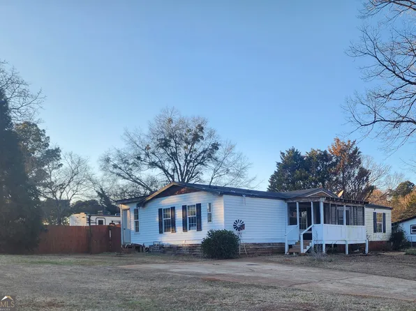 865 Steele Dr, Hampton, GA 30228