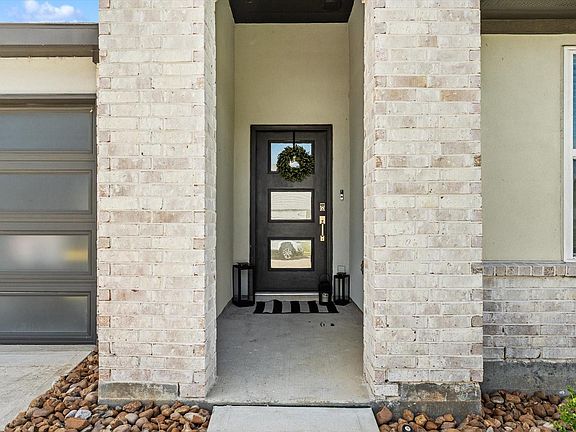 3rd image of 12248 Council Grove Dr
