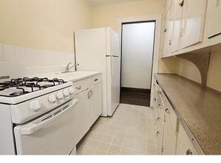 939 N Church St APT 1, Rockford, IL 61103