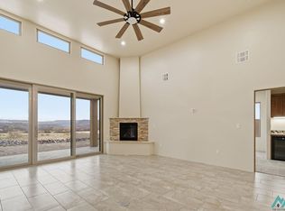 210 Tierra Verde Cir, Elephant Butte, NM 87935