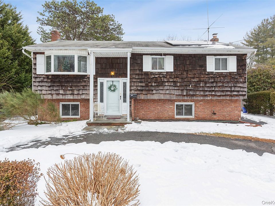 1st image of 51 Forest Avenue