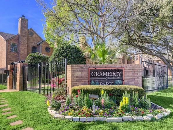 3200 Bellefontaine St APT 73, Houston, TX 77025