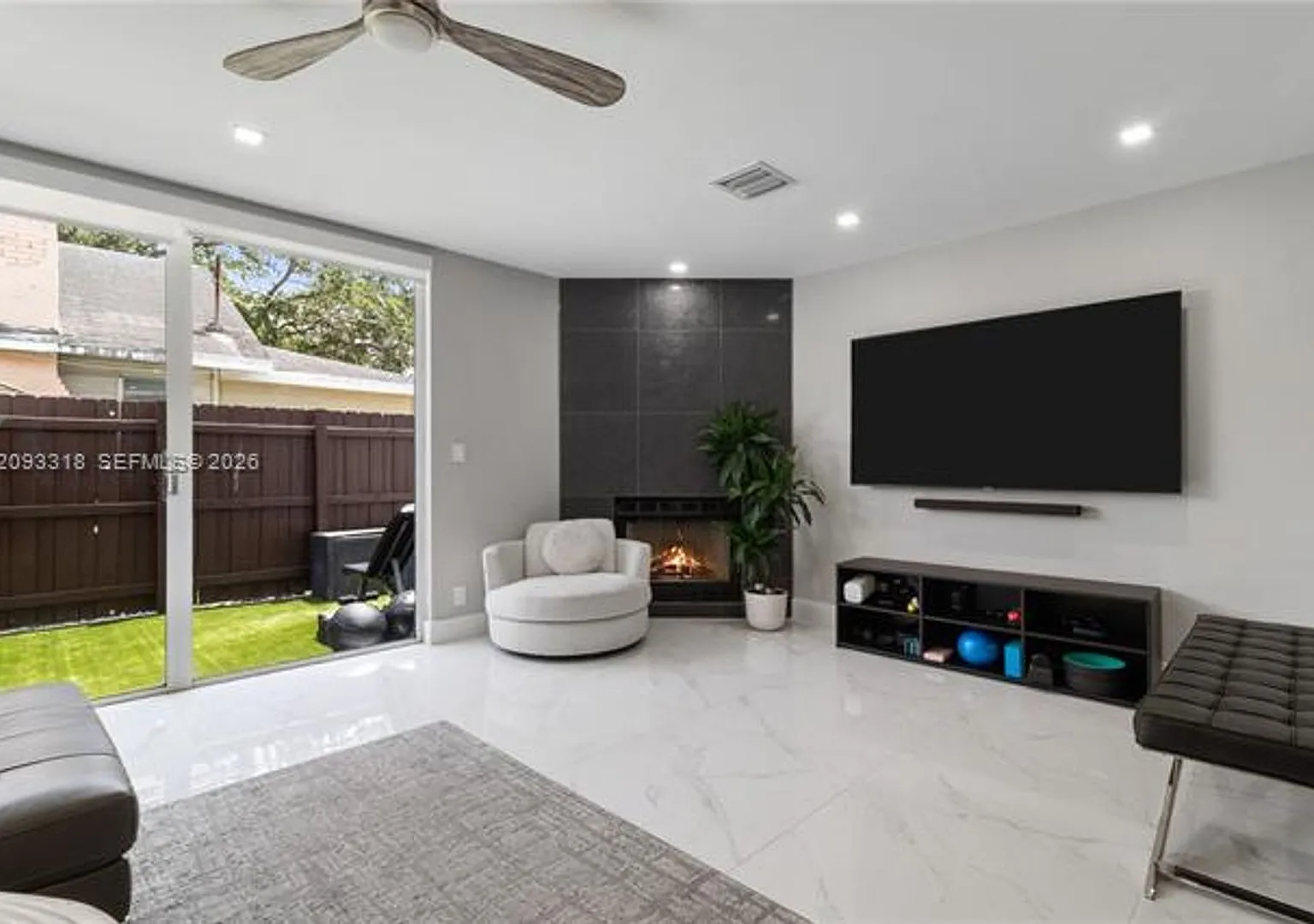801 NE 1st St th 9, Fort Lauderdale, FL 33301 — Photo 3