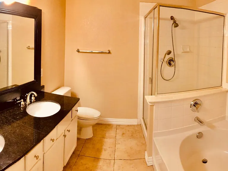 4200 Highgate Rd — Photo 20