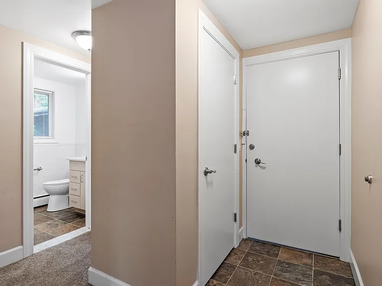 Stonewood Apartments — Photo 4