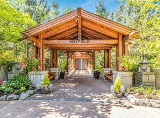 5660 Edgewater Ln #304, Nanaimo, BC