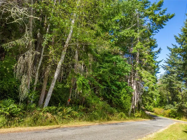 LOT Boundary Pass Dr #A, Southern Gulf Islands, BC V0N 2M3