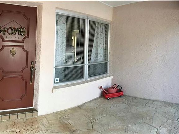 2nd image of 4274 Eastwood Dr